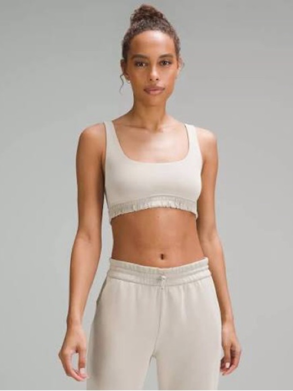 Lululemon Softstreme Scoop-Neck Bra B/C Cup Mojave Tan Size 8 Like New